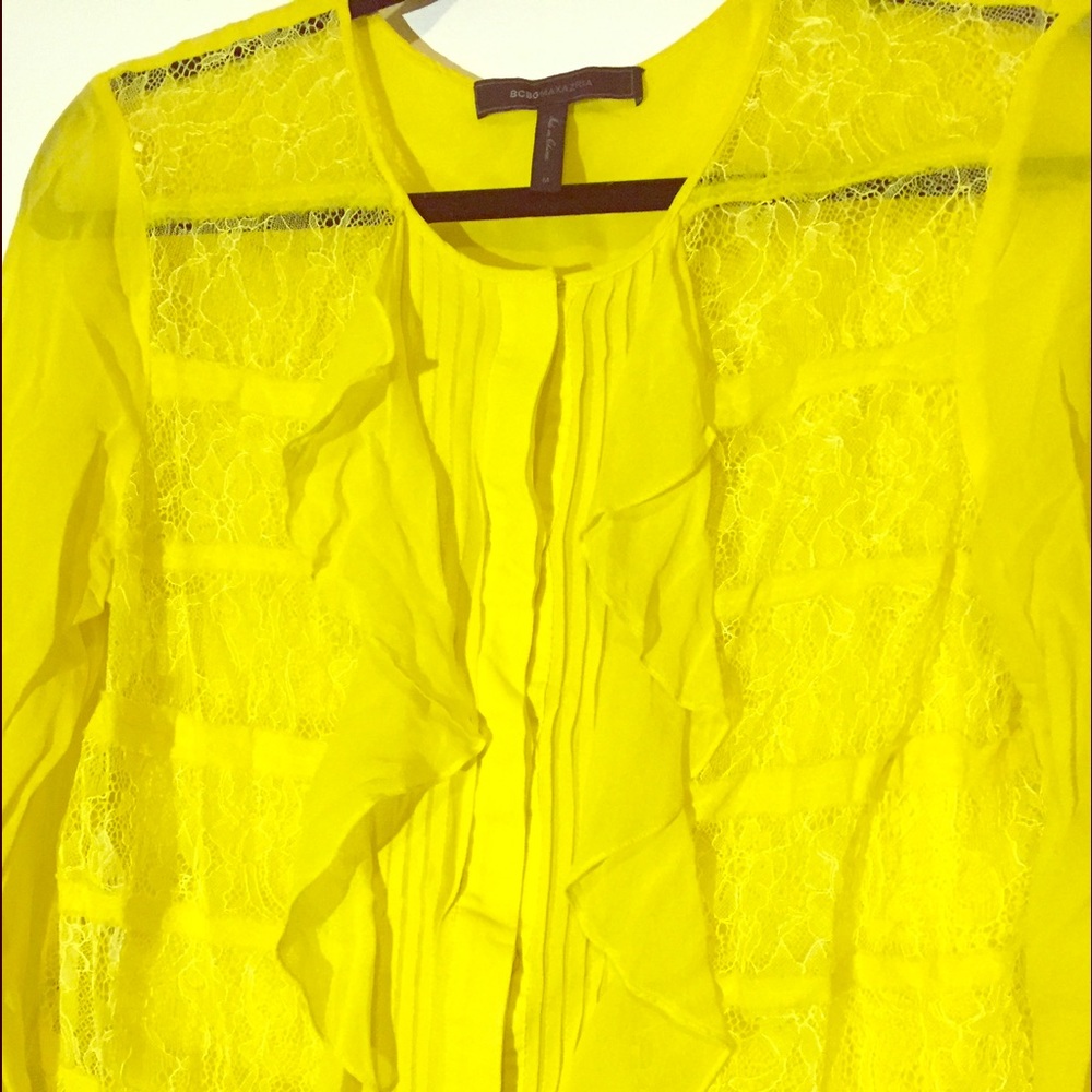 BCBGMAXAZRIA Yellow lace blouse